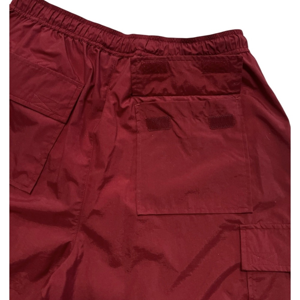 Voit Men's Red Cargo Swim Trunks Size Large Nylon Mesh Lined Y2K Style 8" Inseam - Picture 5 of 11